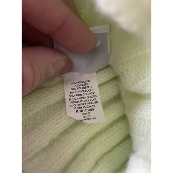 SONOMA GOODS FOR LIFE Ribbed Beanie Hat & Oblong Scarf Set Illusion Green Yellow - Picture 4 of 4